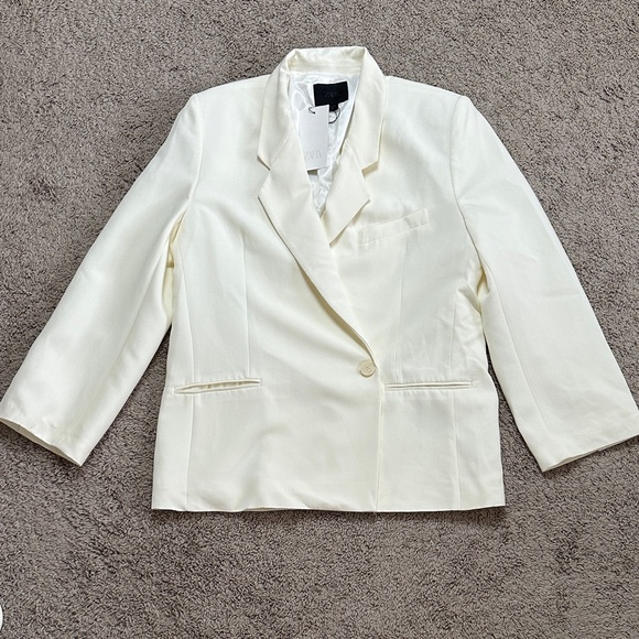 NWT ZARA OVERSIZED DOUBLE BREASTED BLAZER -
Light beige - Picture 4 of 16
